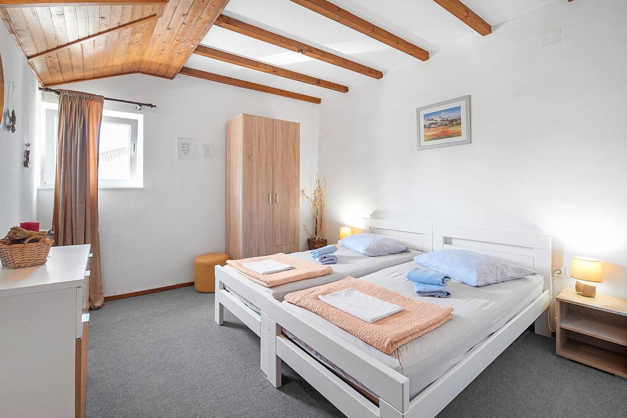 Apartments Nena ブロダリツァ エクステリア 写真